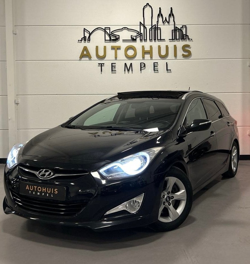 Hyundai I40 Wagon 2.0 GDI Business Edition Automaat Cruise C, Auto's, Hyundai, 4 cilinders, 700 kg, Zwart, 177 pk