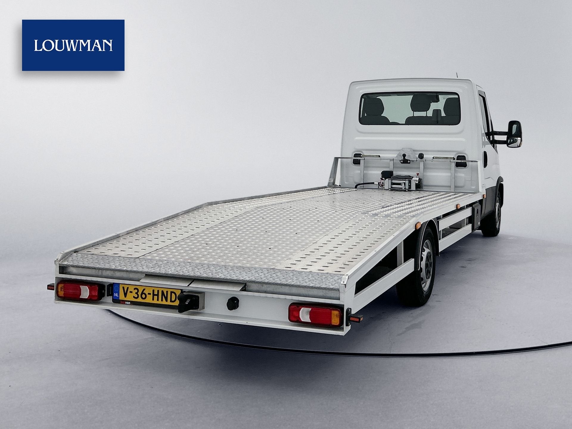 Iveco Daily 35S18H 3.0 Oprijwagen Led Adaptieve cruise contr, Auto's, Bestelauto's, Automaat, Gebruikt, Euro 6, 4 cilinders