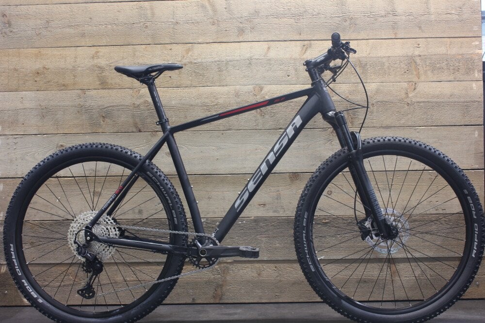 29 er Sensa Merano Evo SLE mountainbike Black matt, Fietsen en Brommers, Fietsen | Mountainbikes en ATB, Nieuw