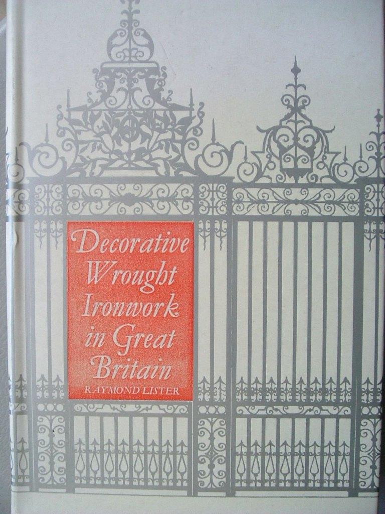 Decoratief smeedijzer in Engeland., Ophalen of Verzenden, R. Lister, Metaaltechniek, Gelezen