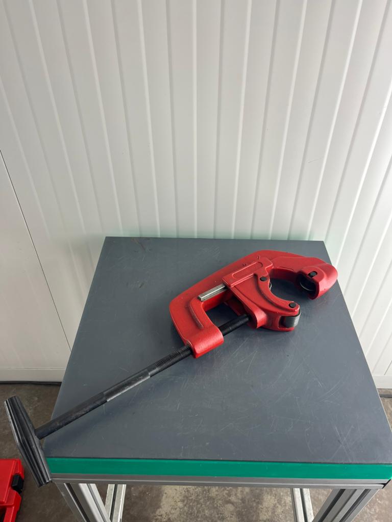 RIDGID pijpsnijder / buizensnijder 2”–4” heavy duty, Ophalen, Zo goed als nieuw