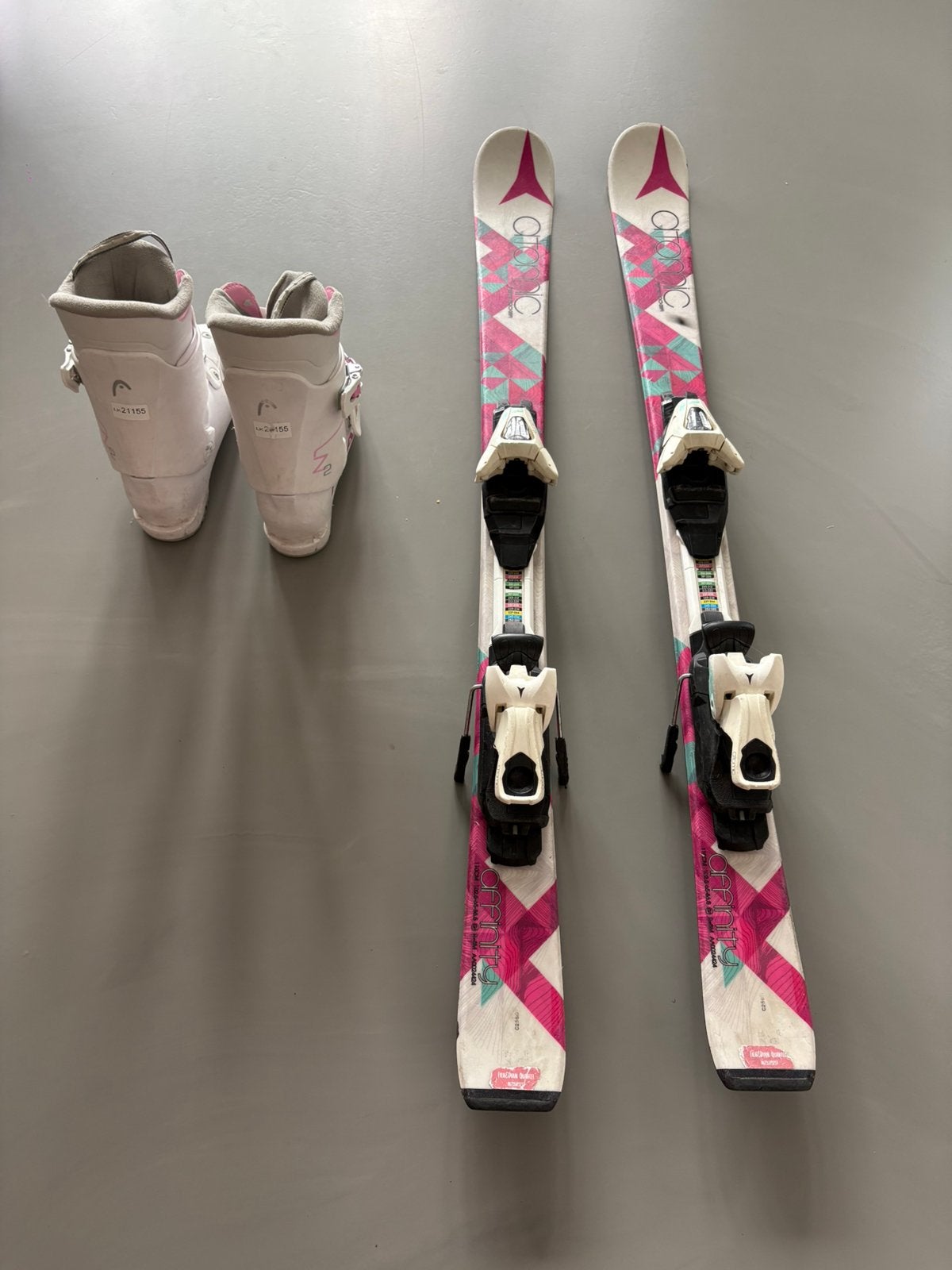 Atomic ski 110cm + schoenen 21.5( maat 33 ), 100 tot 140 cm, Ophalen of Verzenden, Zo goed als nieuw, Atomic