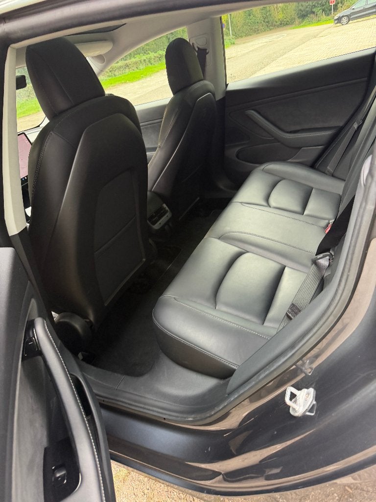 Foto 15 van Tesla Model 3 Long Range AWD 2019 | FSD afgekocht | Trekhaak