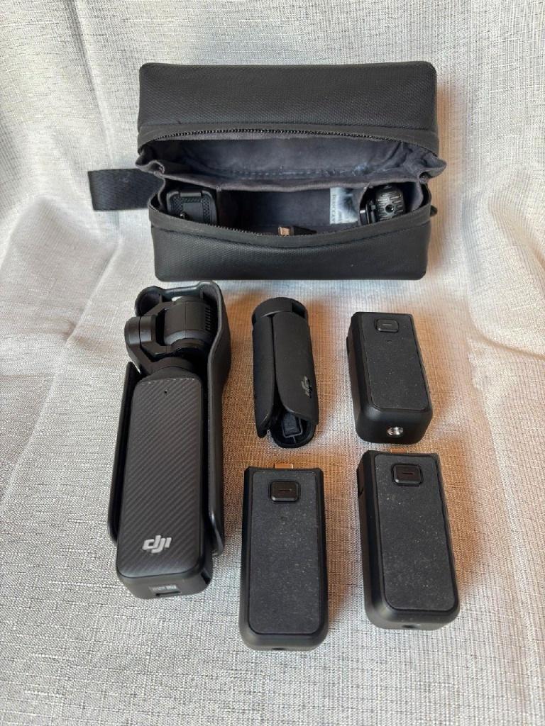 DJI Osmo Pocket 3 Creator Combo & DJI MIC 2, Ophalen of Verzenden, Zo goed als nieuw, Overige merken