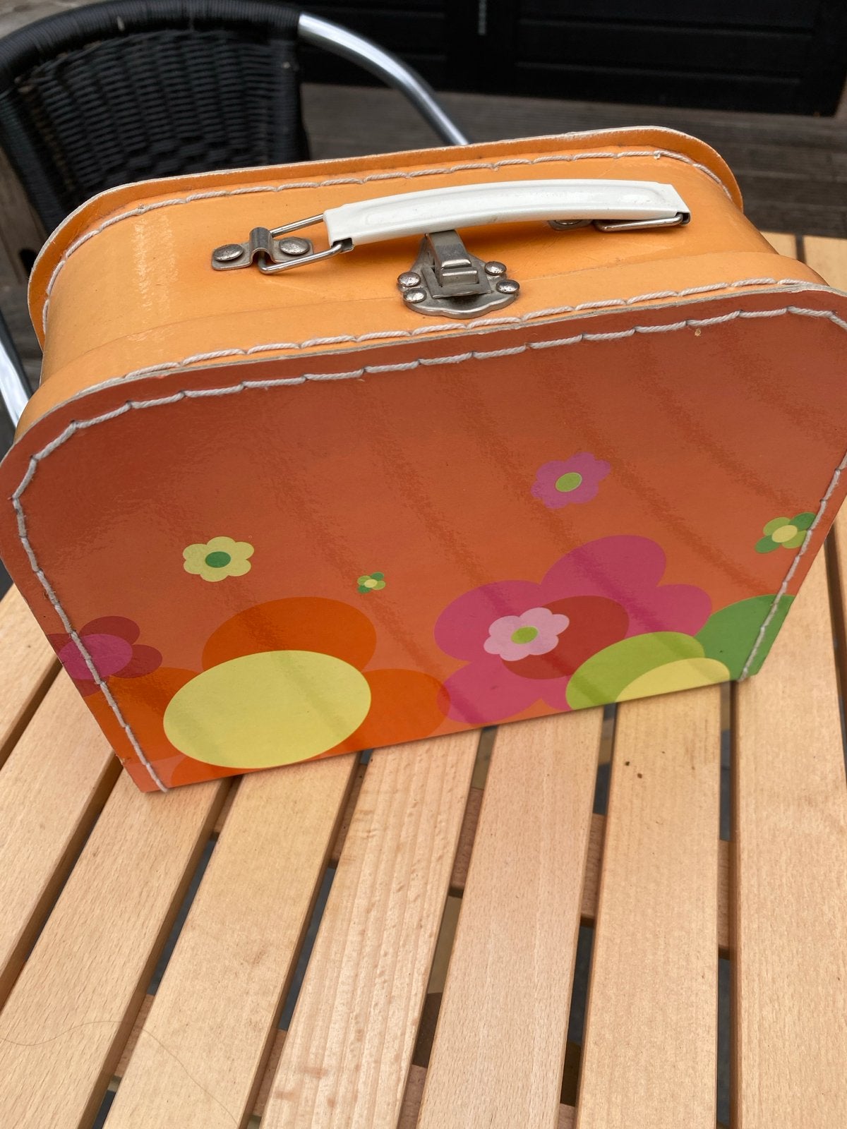 Kartonnen koffertje met bloemenprint, Ophalen of Verzenden, Gebruikt, Jongen of Meisje