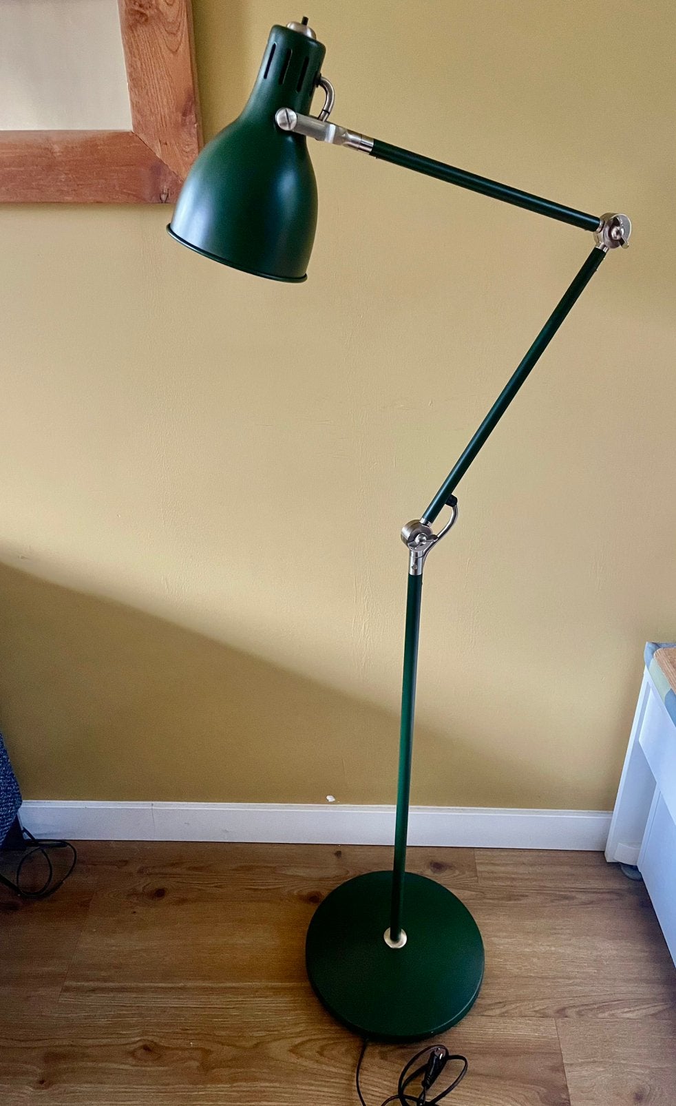 Vloerlamp aröd Ikea, Ophalen, Zo goed als nieuw, Metaal, 150 tot 200 cm
