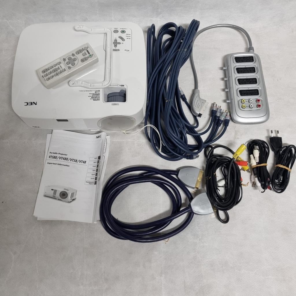 NEC VT58 Projector met afstandsbediening en kabels, Audio, Tv en Foto, Ophalen, NEC, Overige resoluties, Gebruikt