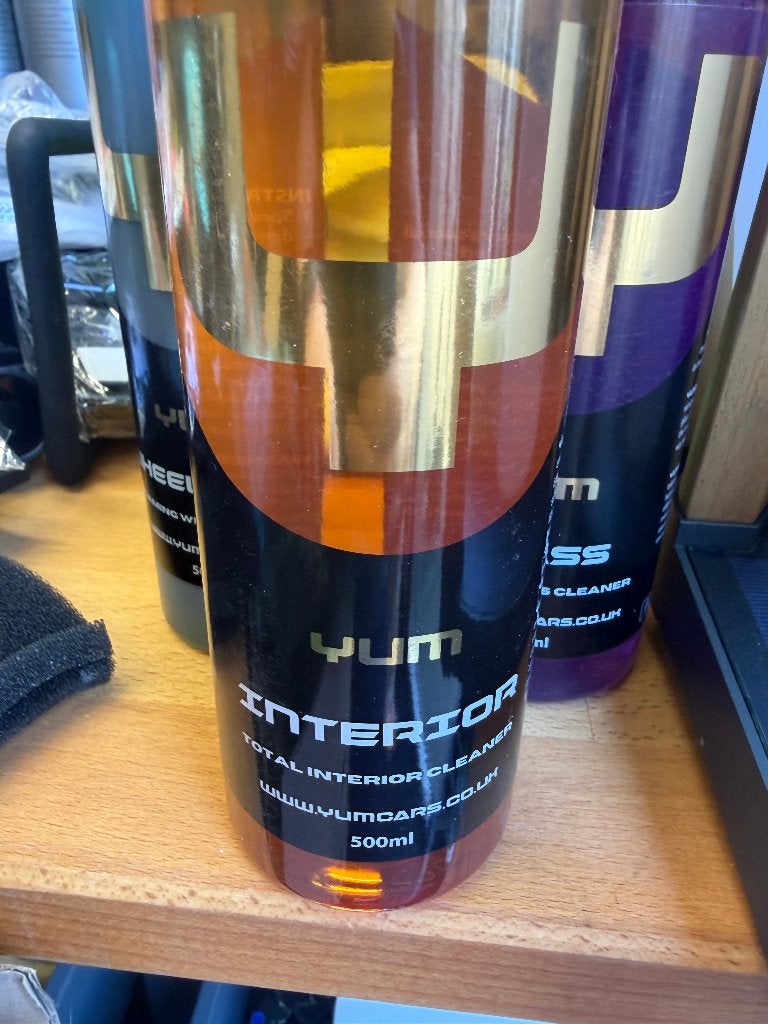 YUMCARS INTERIOR – UNIVERSELE INTERIEUR REINIGER 500ml Nieuw, Ophalen of Verzenden