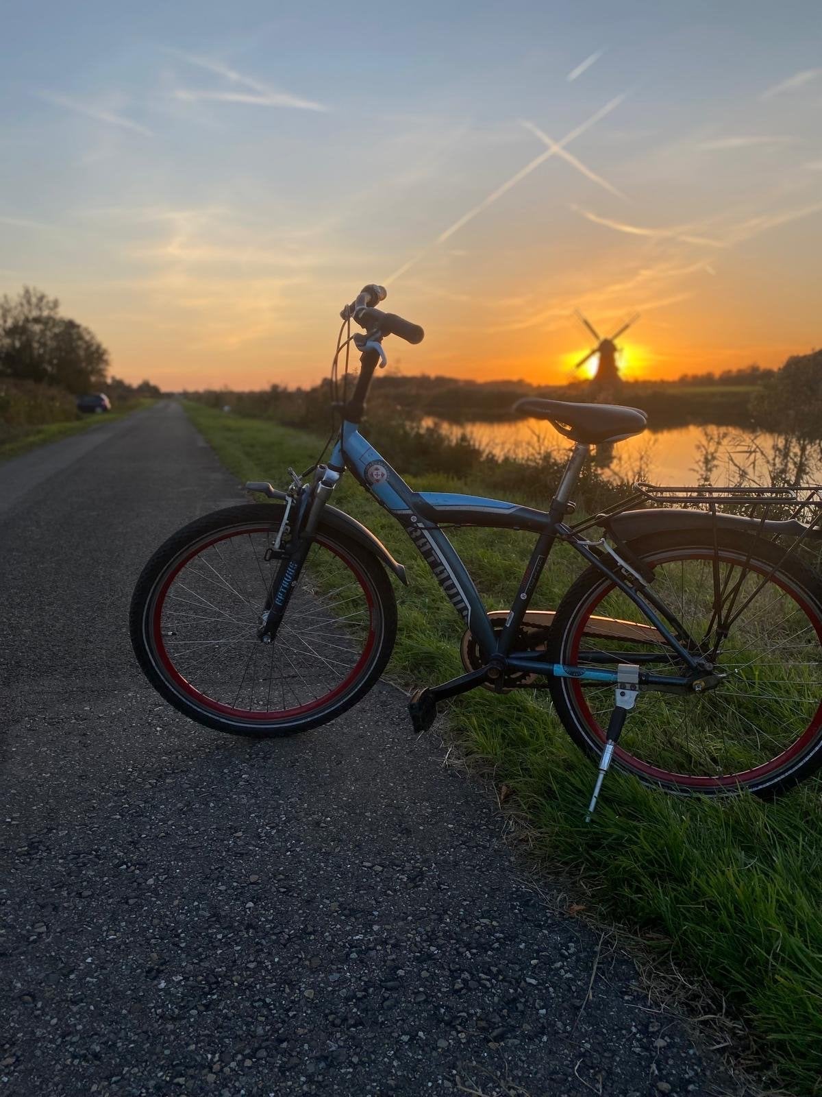 Batavus Snake 24 inch kinderfiets met verlichting, Fietsen en Brommers, Ophalen, Gebruikt, 24 inch