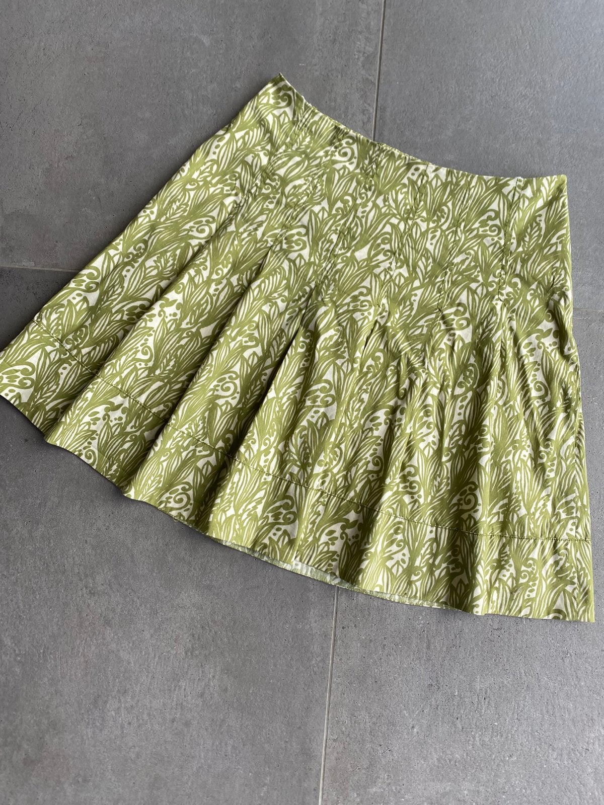 Vanilia rok. Groen/ecru botanische print. Mt. 34, Ophalen of Verzenden, Zo goed als nieuw, Knielengte, Maat 34 (XS) of kleiner