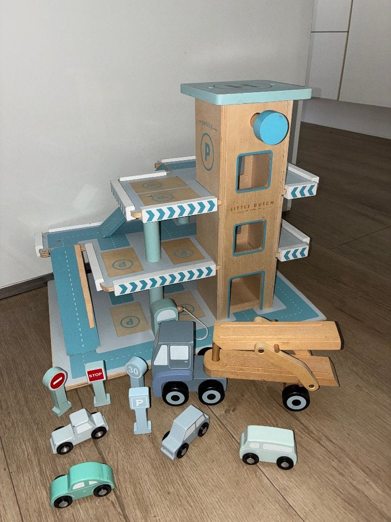 Little dutch houten garage, Kinderen en Baby's, Speelgoed | Houten speelgoed, Ophalen of Verzenden, Gebruikt