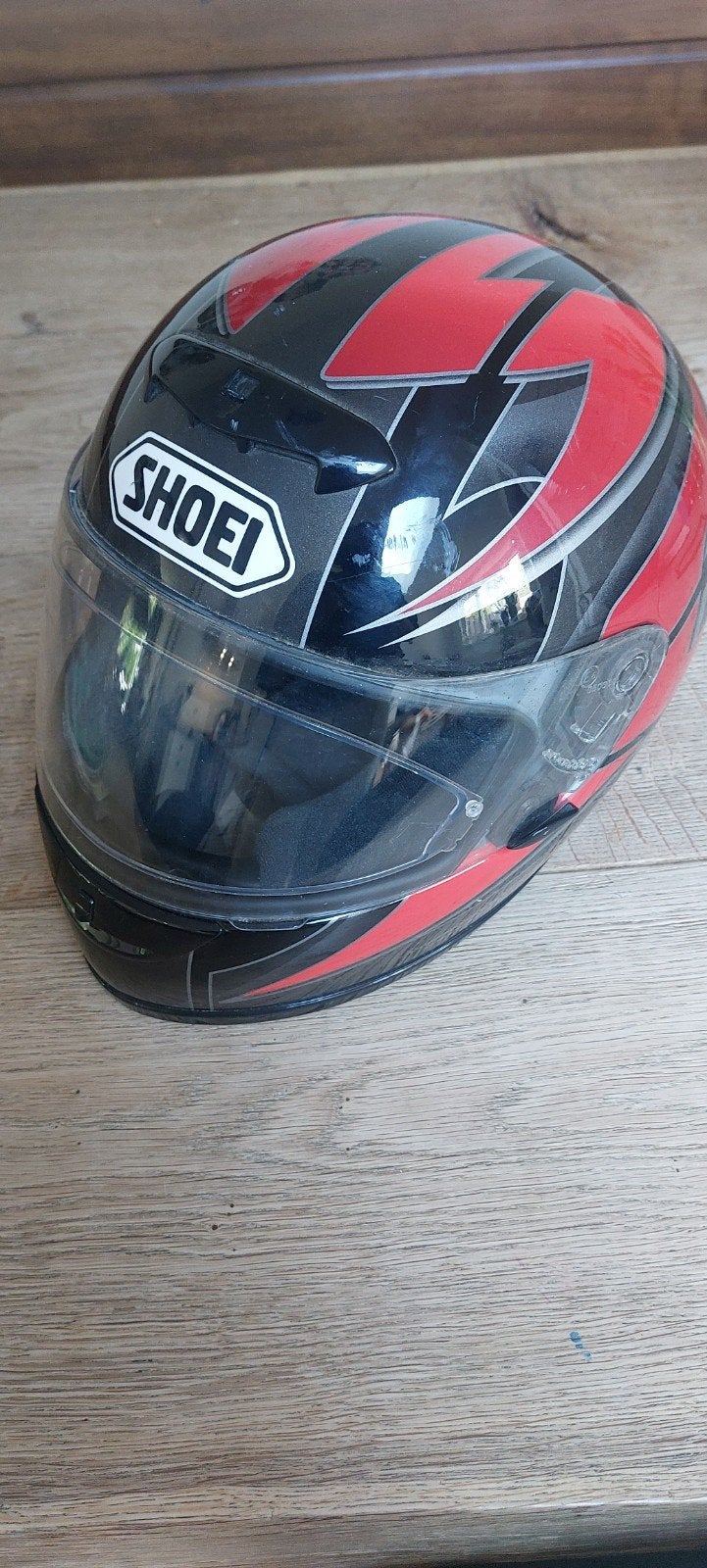 Shoei helm S - Weinig gebruikt met lichte gebruikssporen, Motoren, Kleding | Motorhelmen, Ophalen of Verzenden, Tweedehands, Integraalhelm