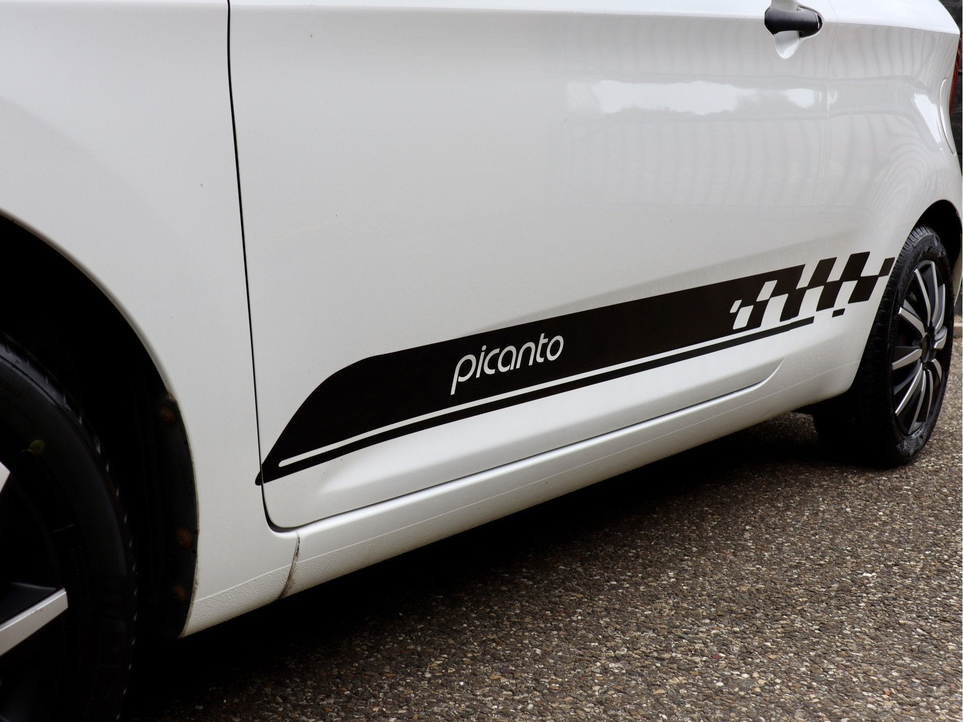 Kia Picanto 1.0 CVVT Airco (bj 2011), Auto's, Voorwielaandrijving, Euro 5, Stof, Gebruikt