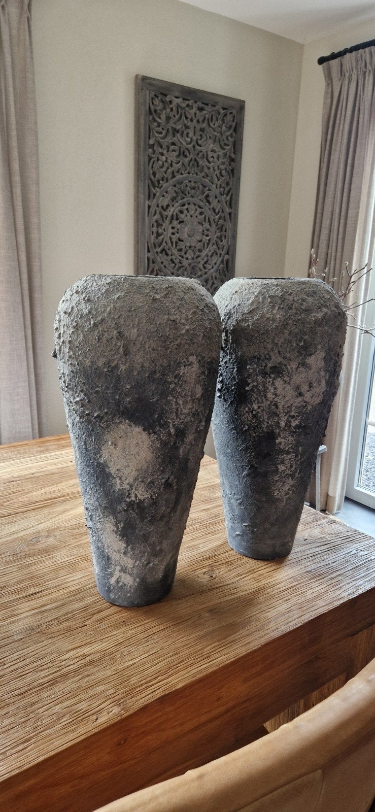 Twee grote unieke vazen / potten Stoer en Sober, Ophalen