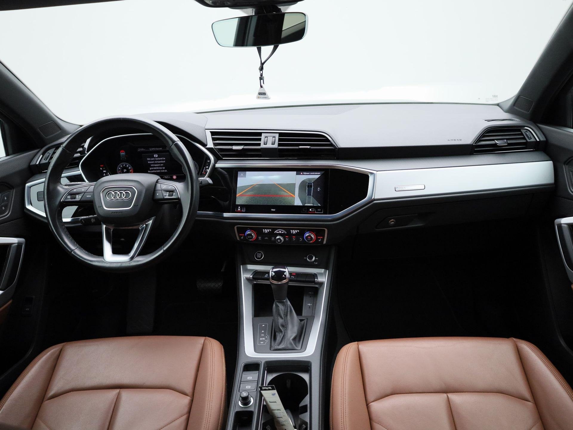 Audi Q3 35 TFSI Pro Line | Automaat | Leder | Apple Carplay, 12 maanden, 15 km/l, 4 cilinders, 1505 kg