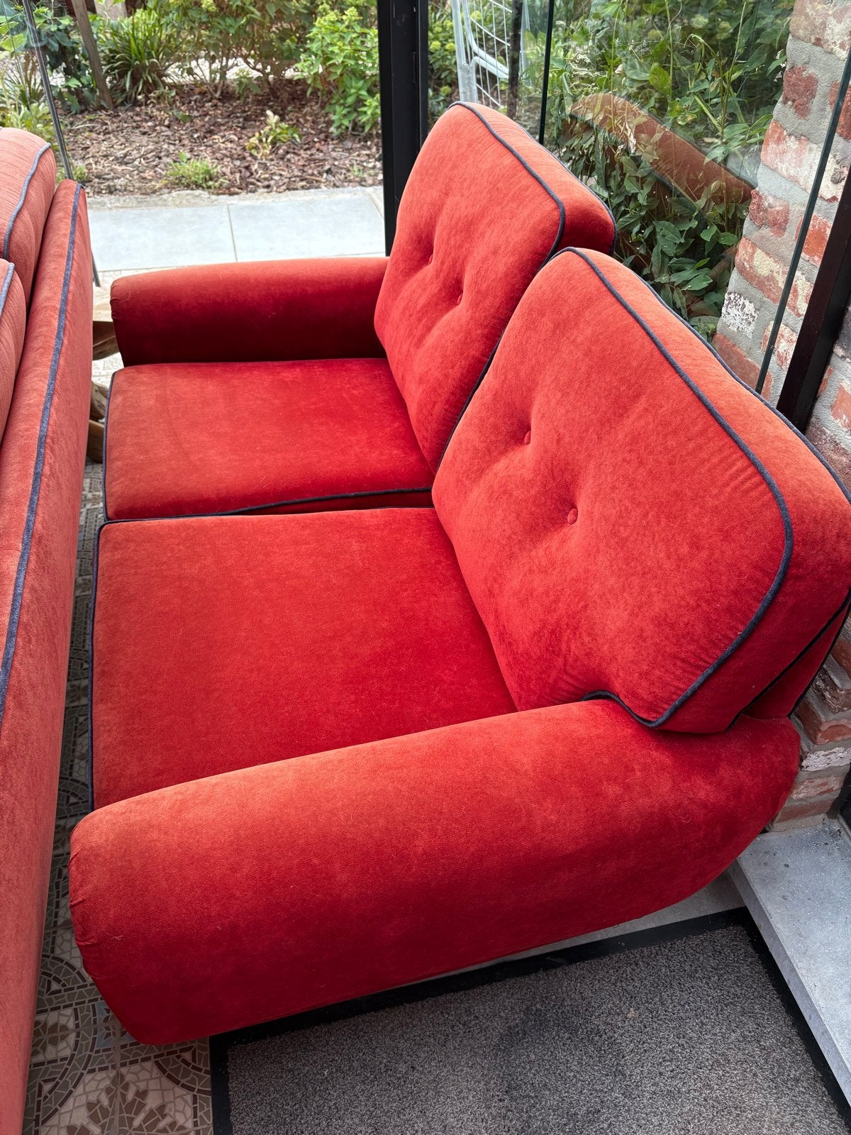 Rood fluwelen 2- en 3-zitsbank met losse stoel, Ophalen, Gebruikt, 75 tot 100 cm, Rechte bank