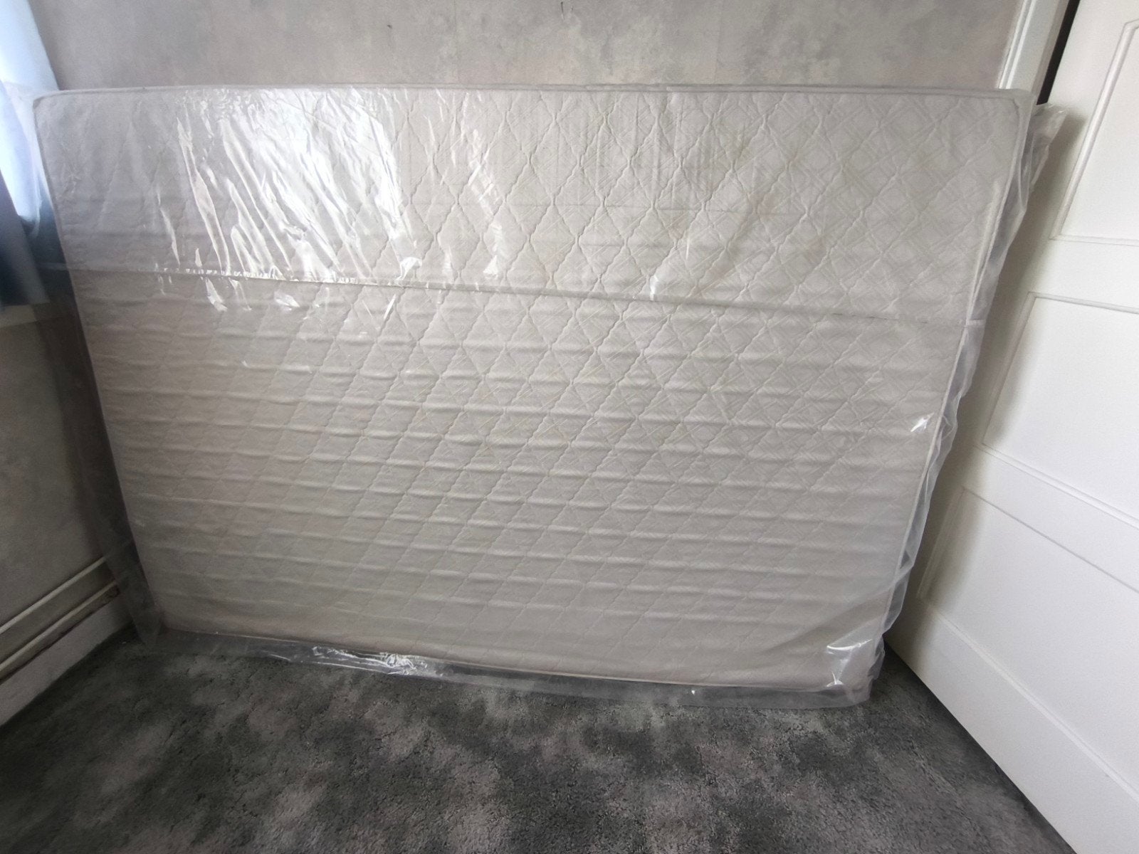 Matras zo goed als nieuw, Huis en Inrichting, Slaapkamer | Boxsprings, Ophalen, Zo goed als nieuw, Eenpersoons