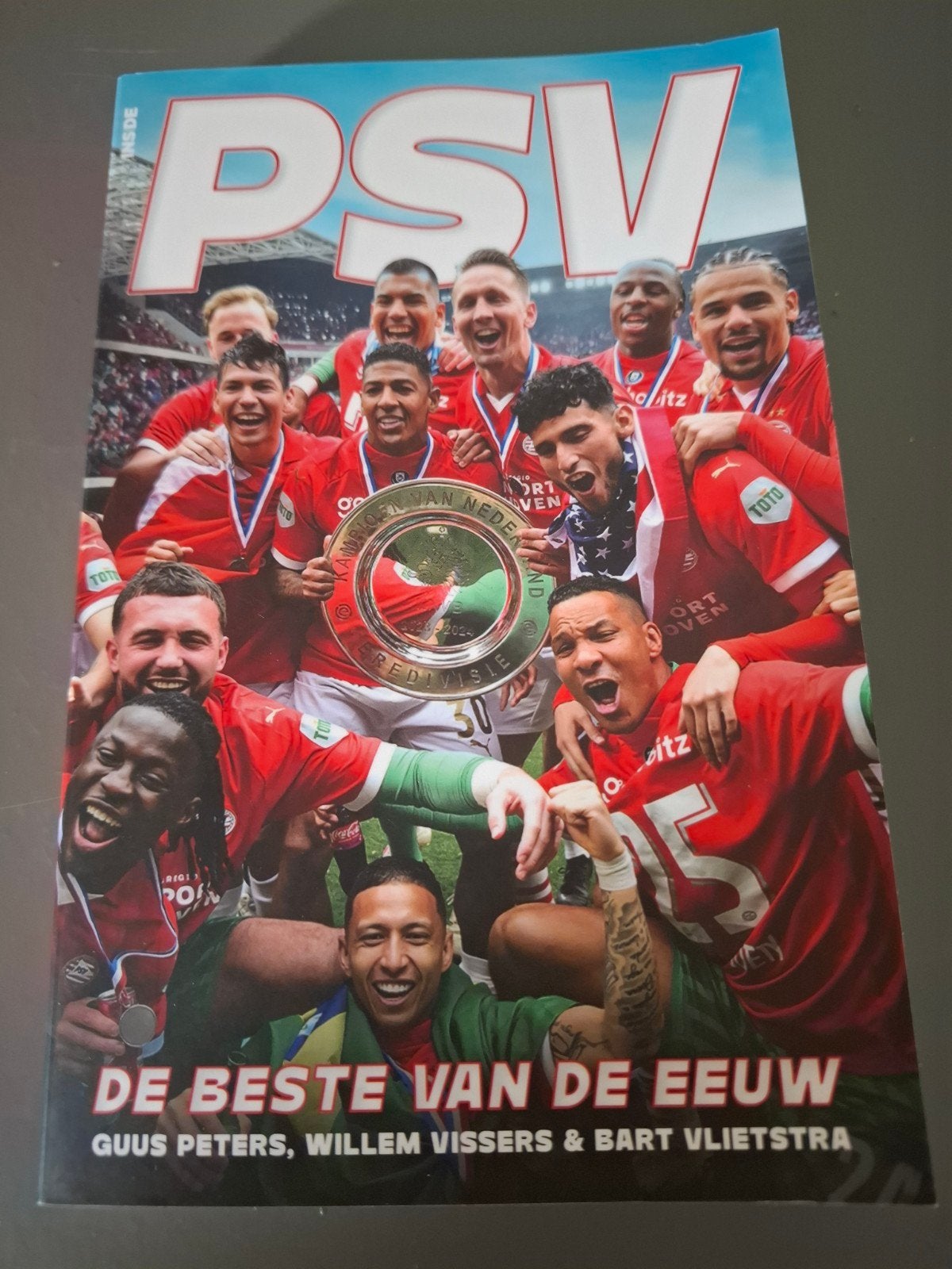 PSV: De Beste van de Eeuw - Jubileumboek, Boeken, Ophalen of Verzenden, Nieuw, Guus Peters, Willem Vissers & Bart Vlietstra, Overige sporten