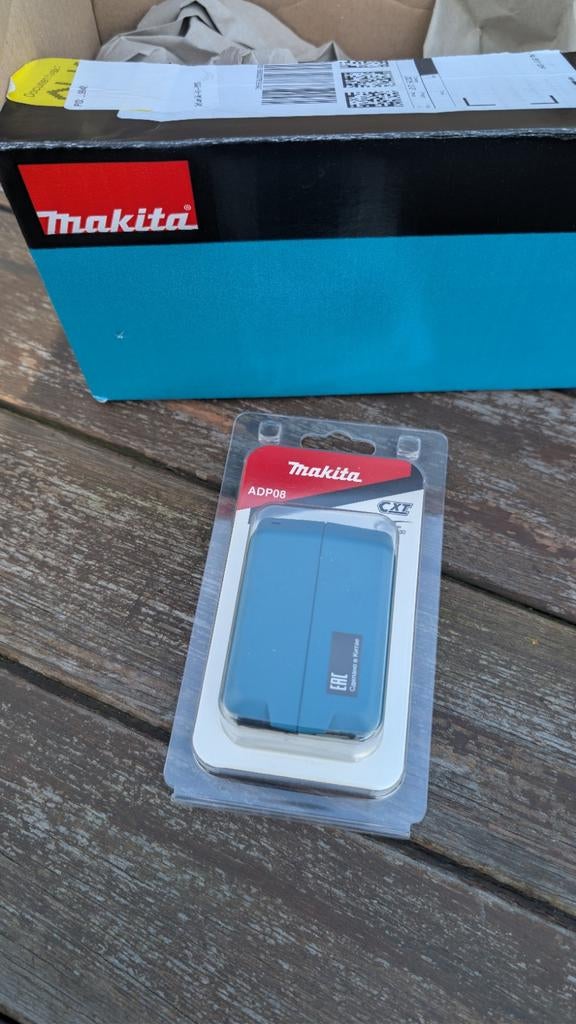 Makita ADP08 CXT 12Vmax USB Oplaadadapter, Doe-het-zelf en Verbouw, Gereedschap | Machine-onderdelen en Toebehoren, Nieuw, Ophalen of Verzenden