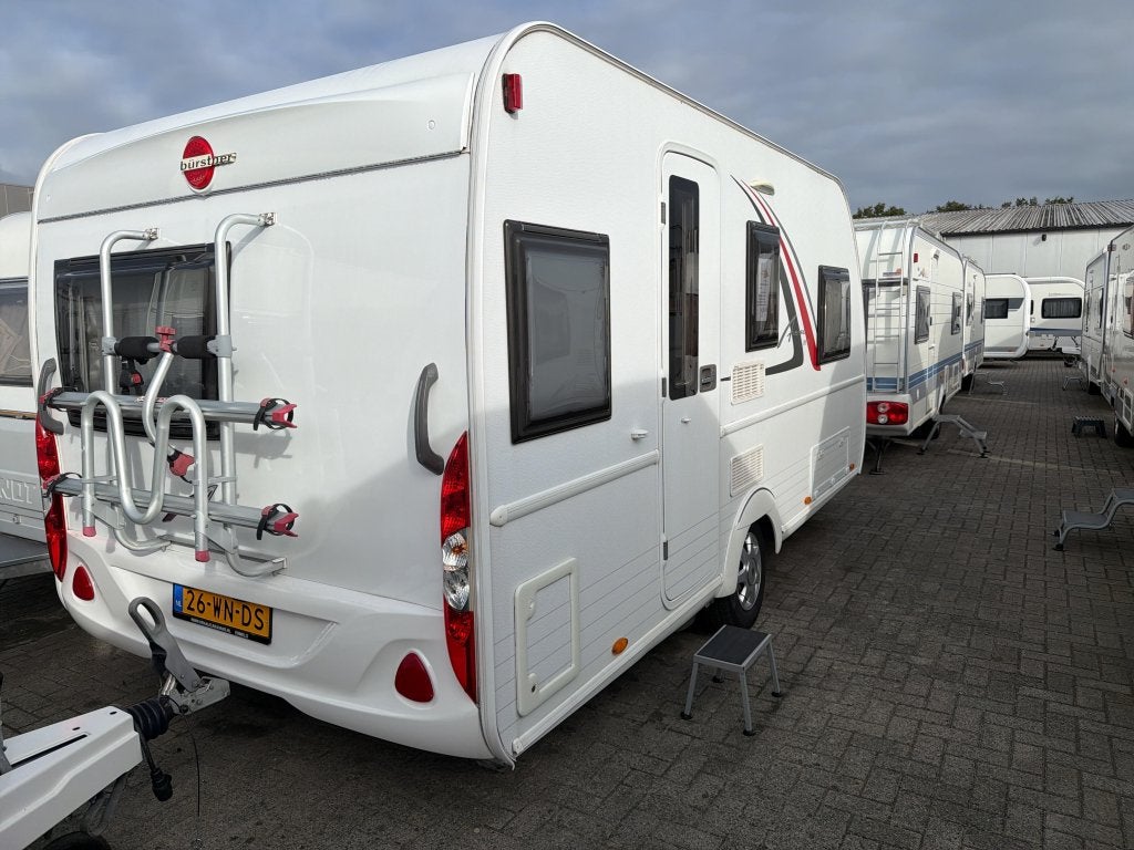 Bürstner Averso 395 TS, Ringverwarming, Bedrijf, Treinzit, Bürstner