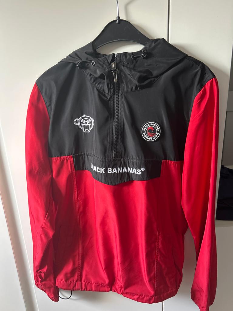 XS Black Bananas Anorak Jas Rood/Zwart, Ophalen of Verzenden, Zo goed als nieuw, Overige maten, Rood