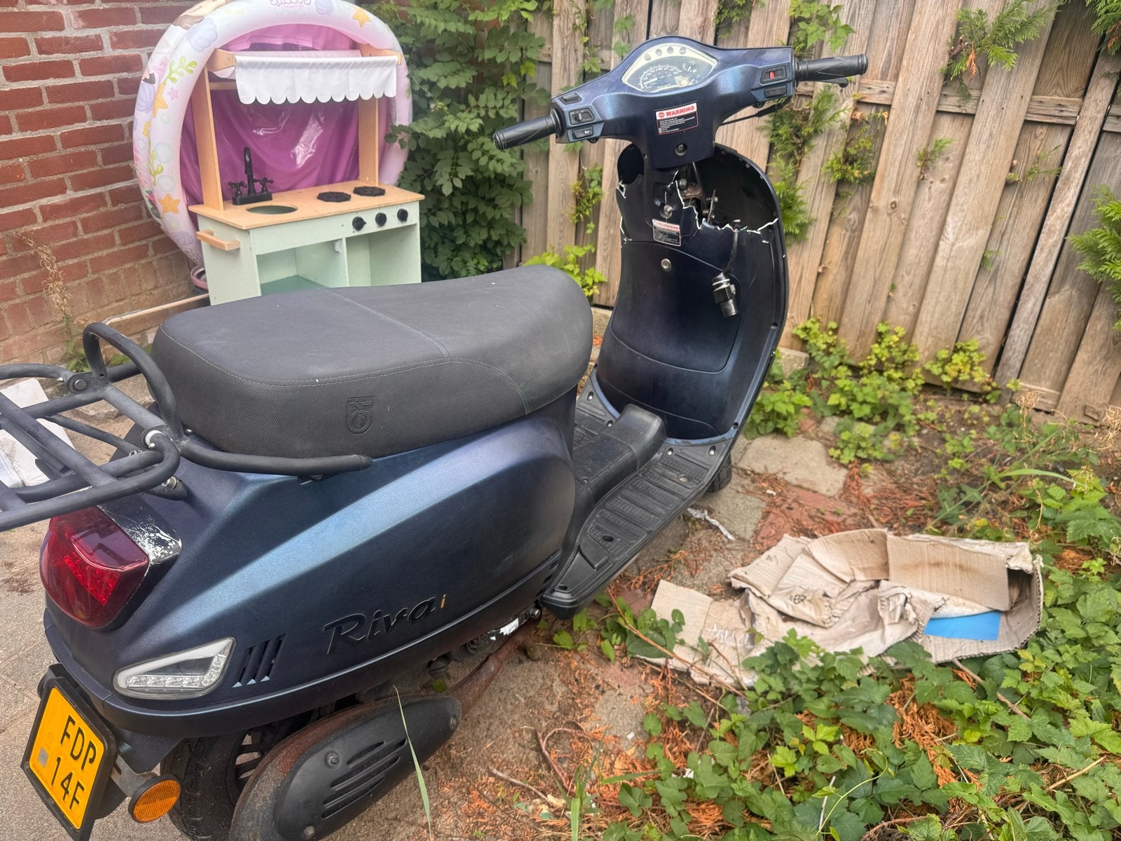 Moet weg Blauwe Riva scooter - opknapper, Ophalen of Verzenden, Gebruikt, Overige typen, Overige merken