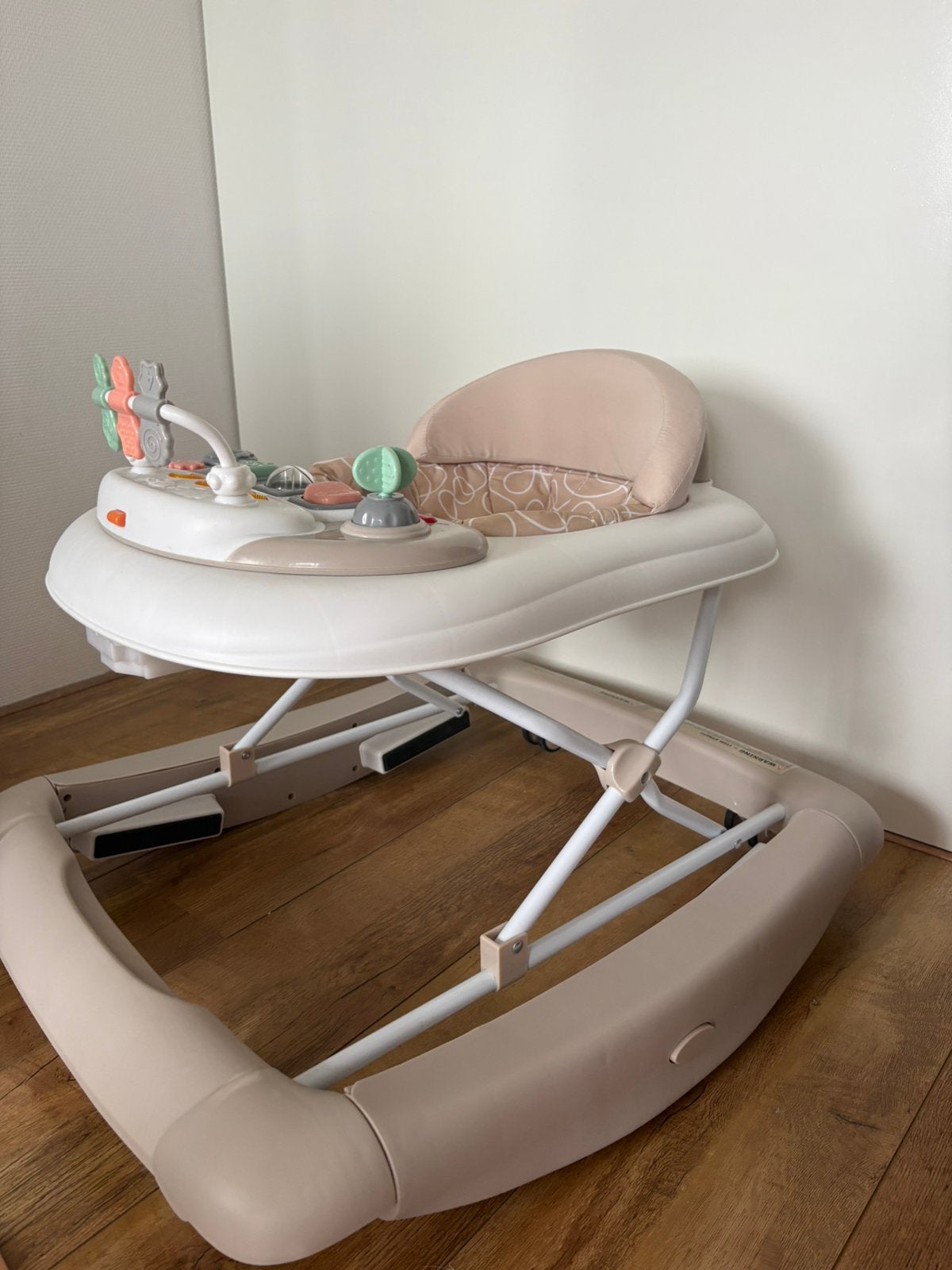 Loopstoel en schommelstoel, Kinderen en Baby's, Ophalen, Zo goed als nieuw, Topmark, Verstelbaar