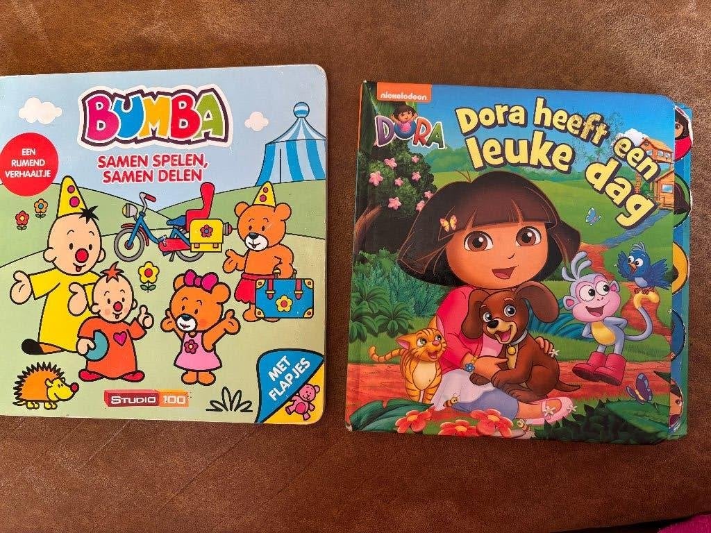 Dora/Bumba, Boeken, Ophalen of Verzenden