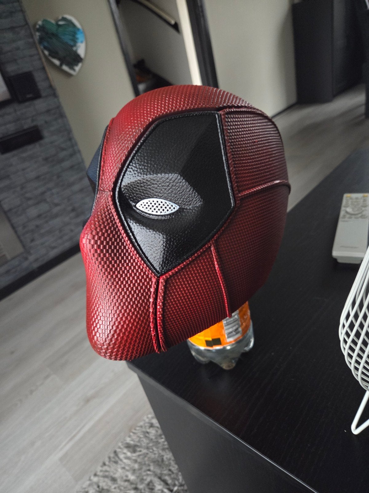 3d print deadpool helm. cosplay larp display marvel, Ophalen of Verzenden, Nieuw
