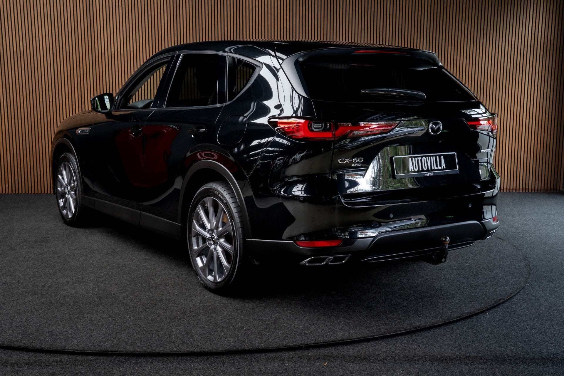 Mazda CX-60 2.5 e-SkyActiv PHEV AWD HUD 360° Navi Trekhaak, Auto's, Dealer onderhouden, Gebruikt, 4 cilinders, 2500 kg