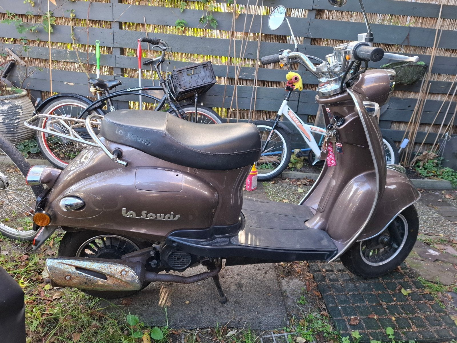 La Souris Trendy Retro Scooter 25km/u, Fietsen en Brommers, Snorfietsen en Snorscooters, Ophalen, Gebruikt, Benzine, Overige merken