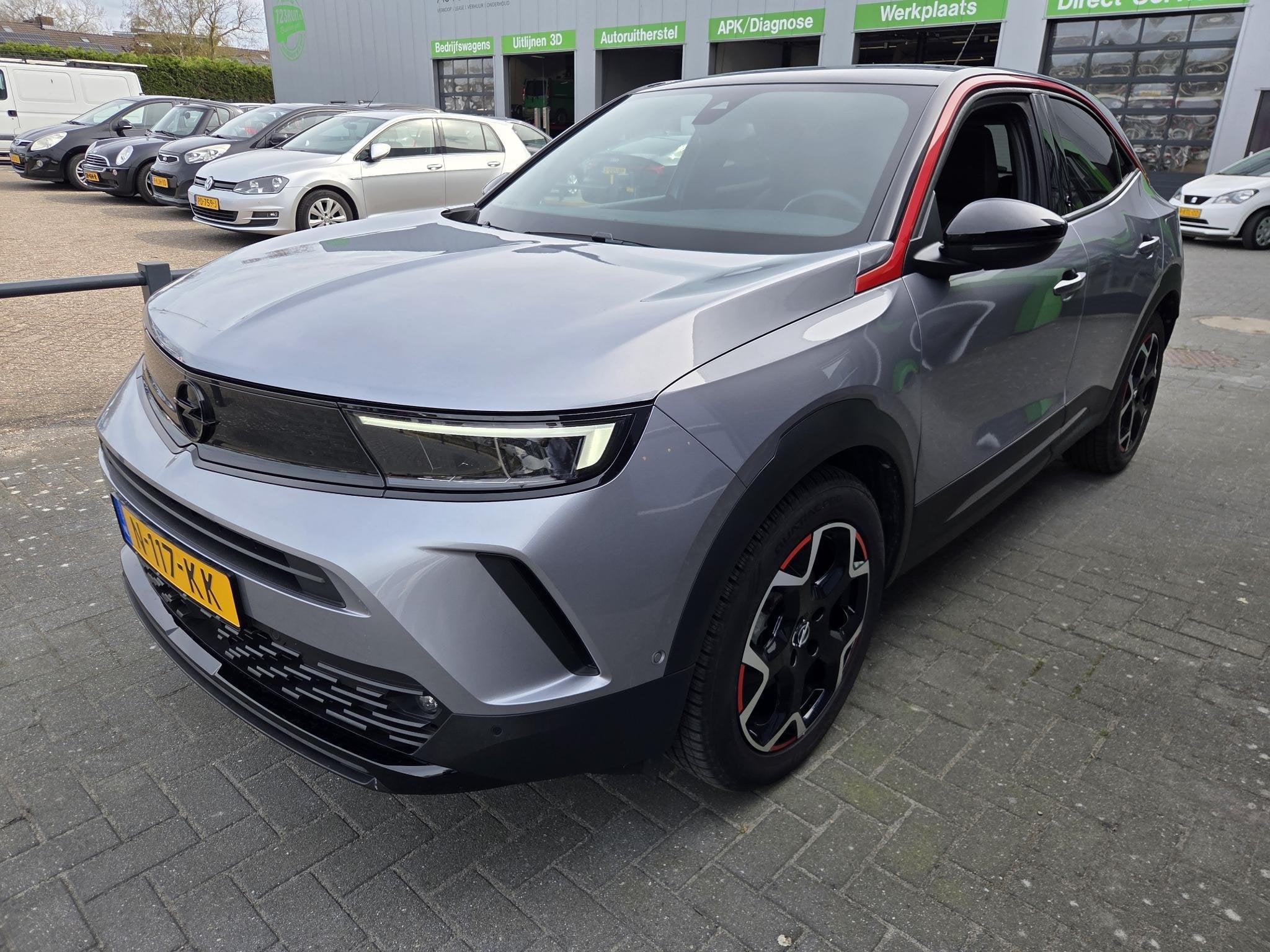 Opel Mokka-e Ultimate 50-kWh 7.4kw bl., Auto's, 136 pk, Gebruikt, Alcantara, 1498 kg