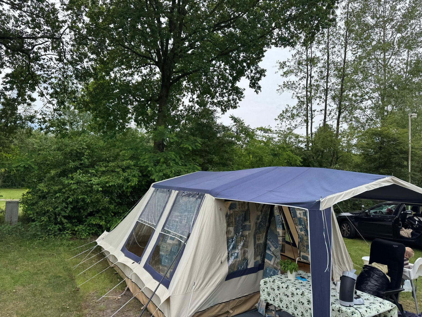 Hypercamp Obelink gezinstent - Ruim en compleet, Caravans en Kamperen, Tenten, Ophalen of Verzenden, Gebruikt, Tot en met 4