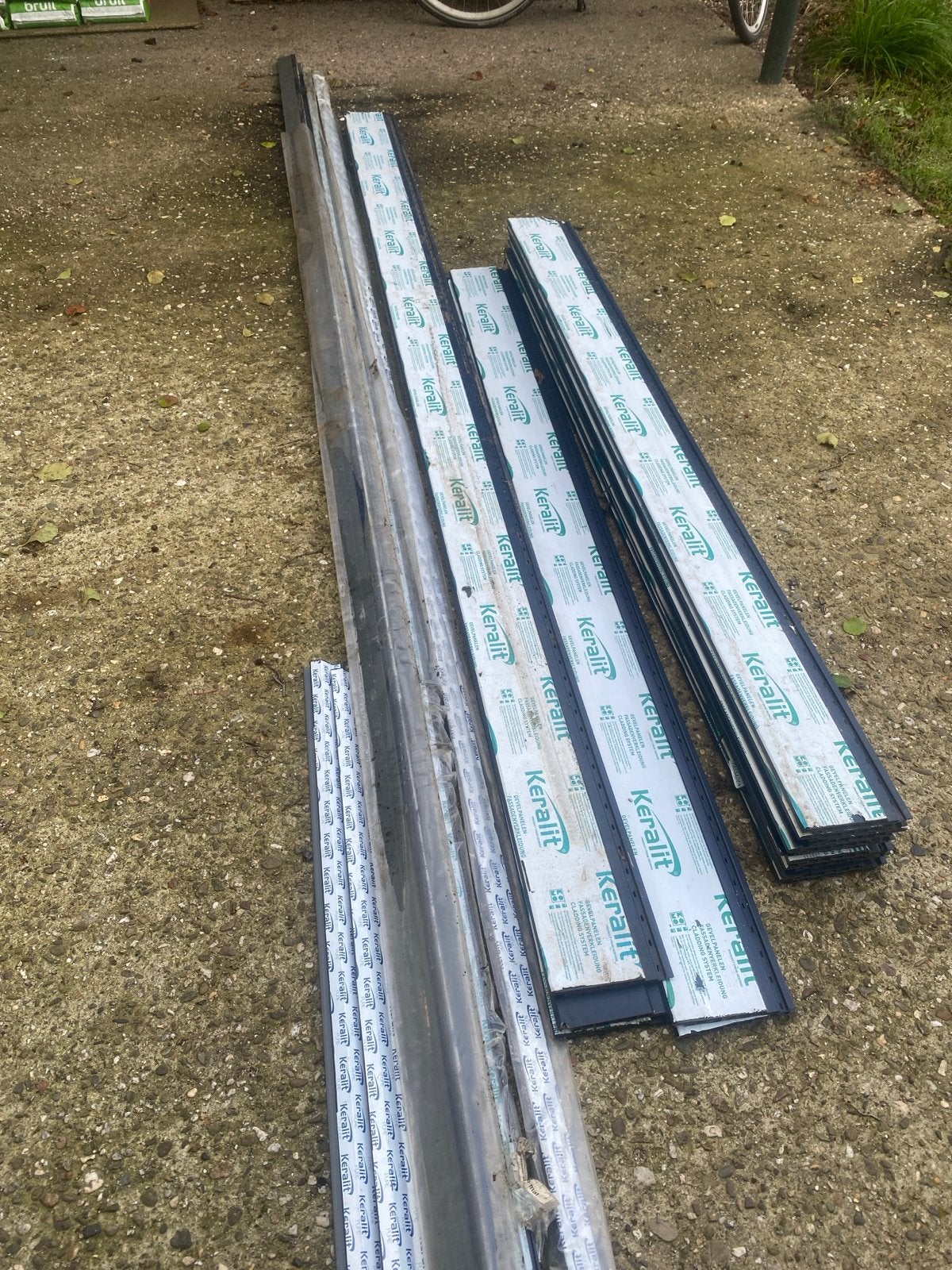 Keralit gevelpanelen en profielen - Diverse lengtes, Ophalen of Verzenden, Gebruikt, Overige materialen, Minder dan 20 mm