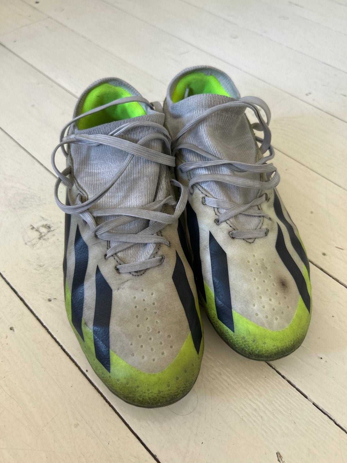 Voetbalschoenen maat 35 - Gebruikt, Ophalen, Gebruikt, Schoenen