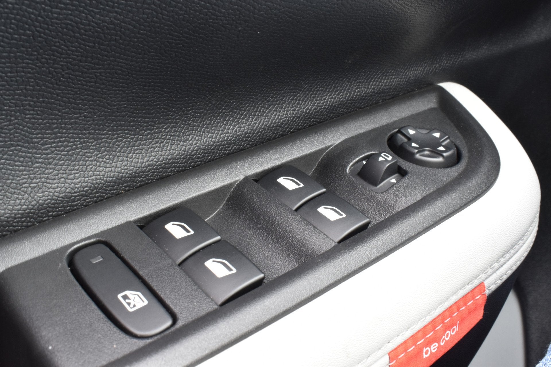 Citroën ë-C3 Max 113pk Comfort Range 44 kWh Navigatie | Ai, Auto's, Dealer onderhouden, Stof, Zwart, 44 kWh