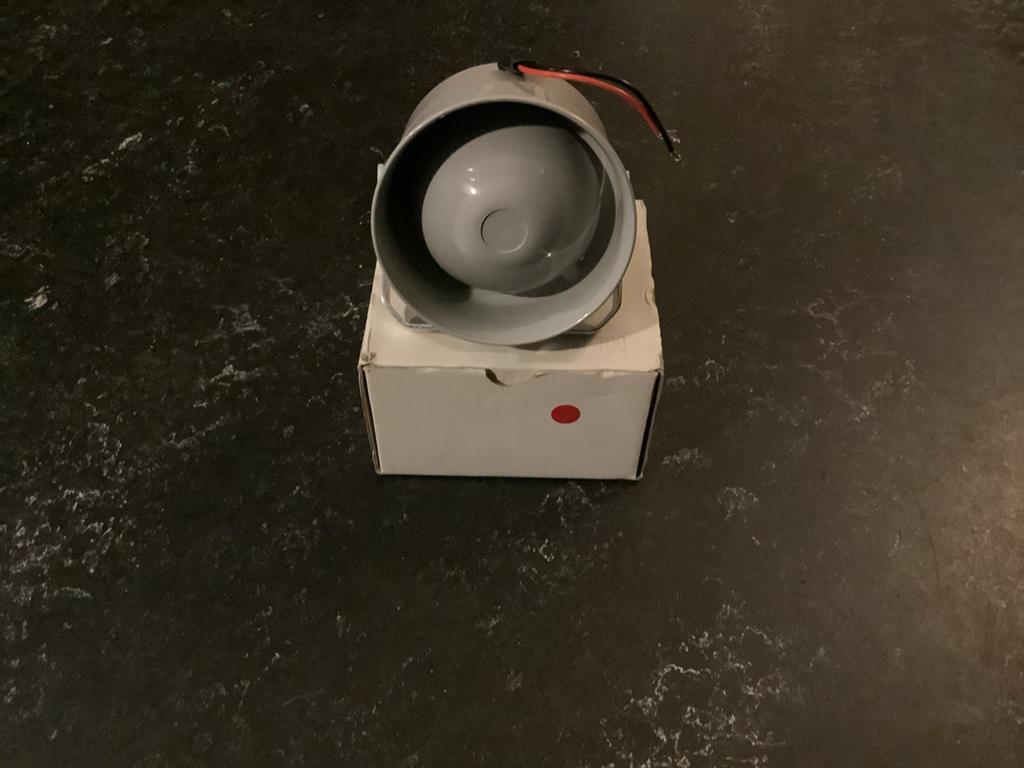 Nieuwe Waterdichte Luidspreker - Ideaal voor Buiten!, Audio, Tv en Foto, Luidsprekers, Overige merken, Overige typen, Nieuw, Ophalen of Verzenden