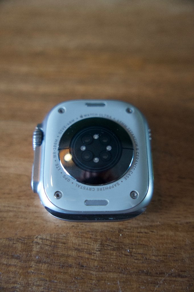 Foto 4 van Apple Watch Ultra 1