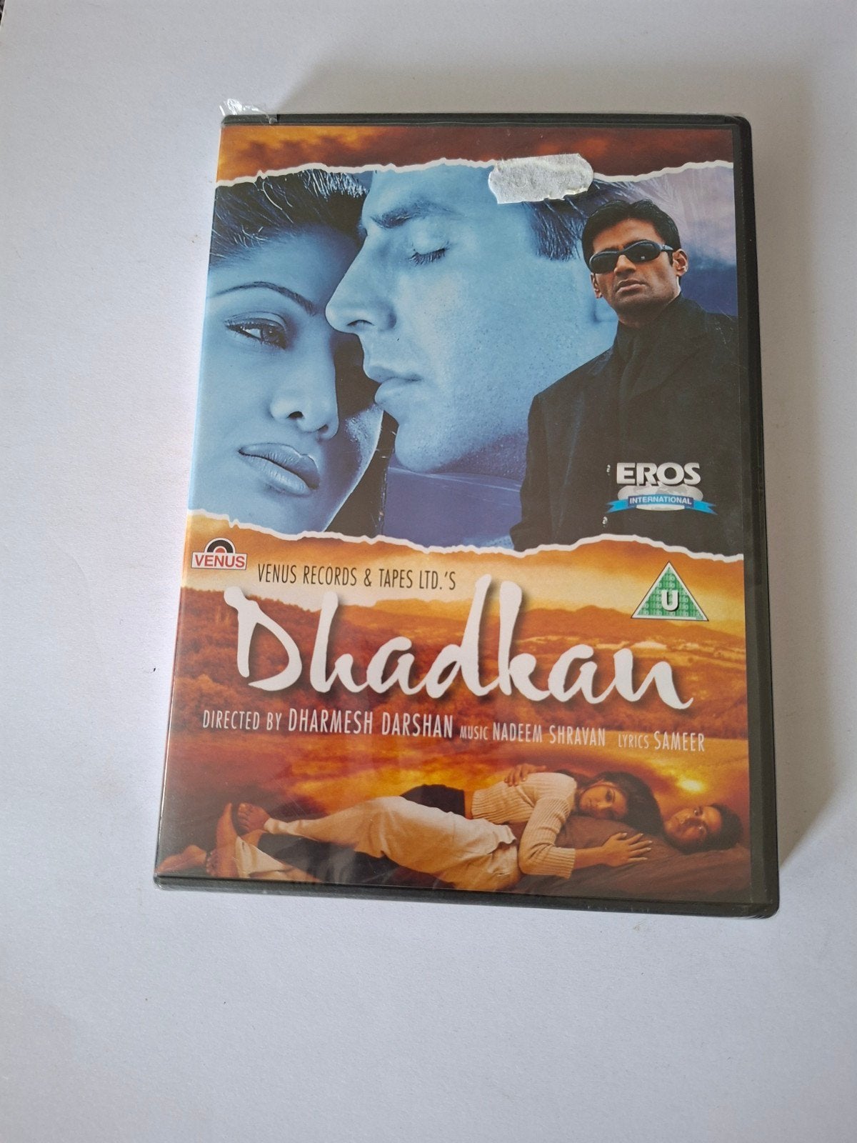 Dhadkan Bollywood Film DVD - Romantisch Drama, Alle leeftijden, Ophalen of Verzenden, Nieuw in verpakking, Inclusief doosje