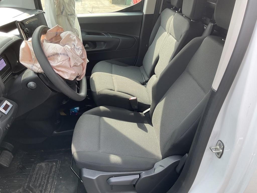 Interieur Toyota ProAce City (2019-10/..) SU001B0183, Gebruikt, Kundenbetreuung@toyota.de, Toyota-Allee 2, Köln 50858, , Duitsland
