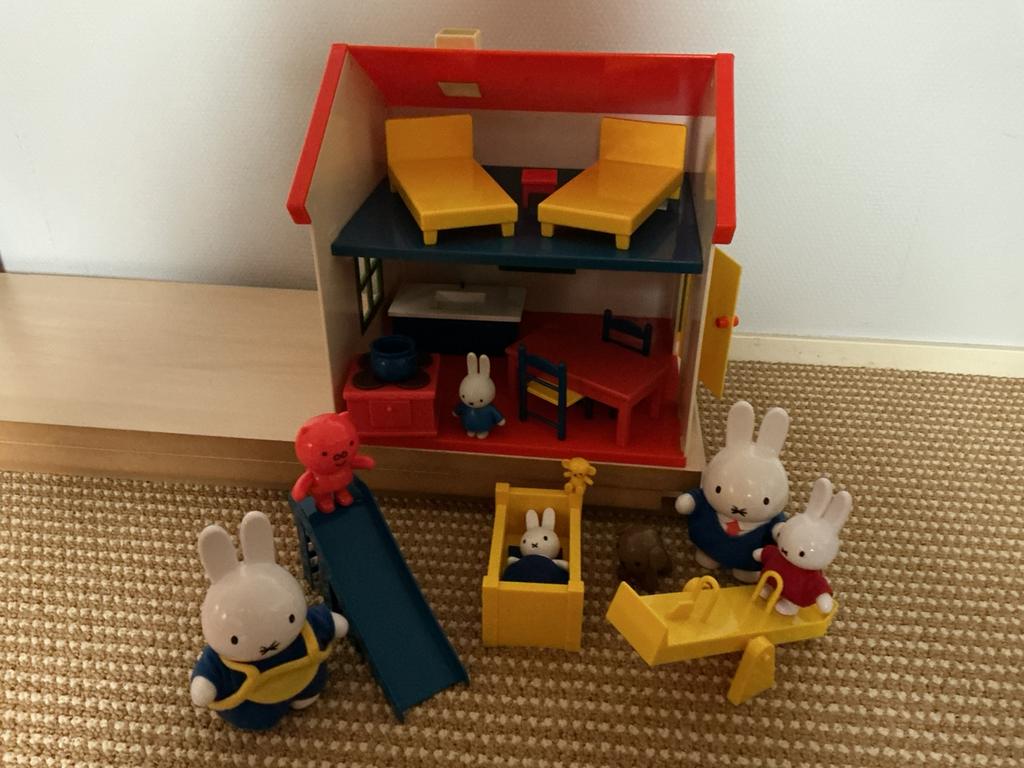 Nijntje groot speelhuis met accessoires., Ophalen, Gebruikt, Poppenhuis