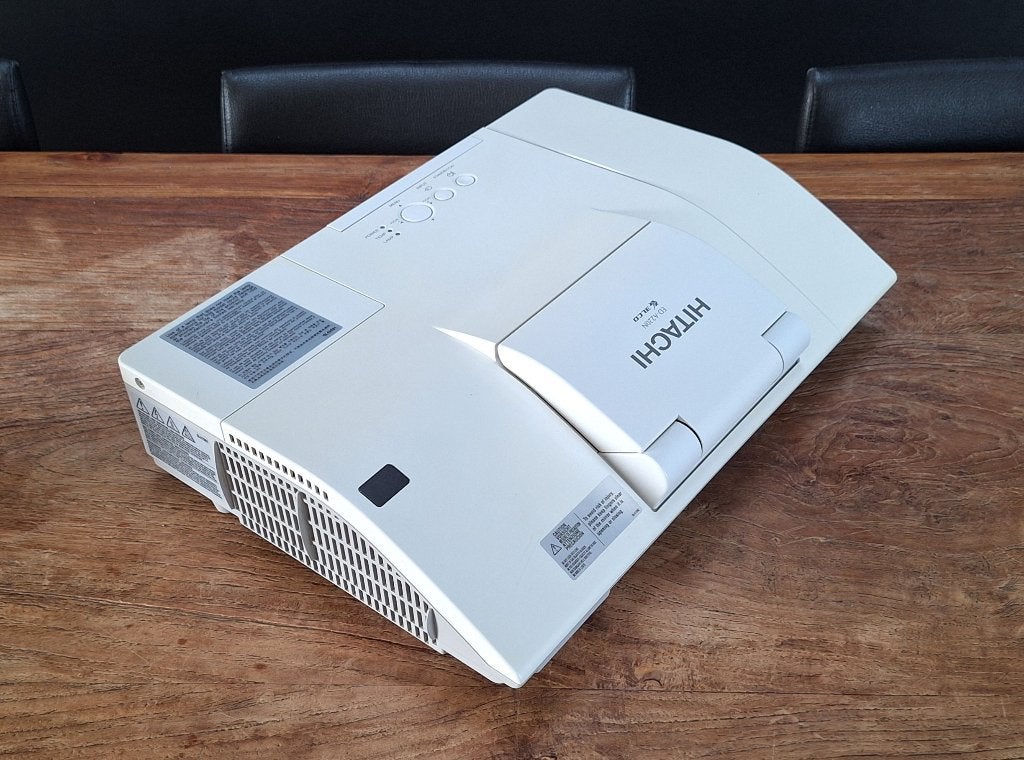 Hitachi LCD projector ED-A220N 3LCD beamer, Gebruikt, Ophalen of Verzenden, LCD, Overige resoluties