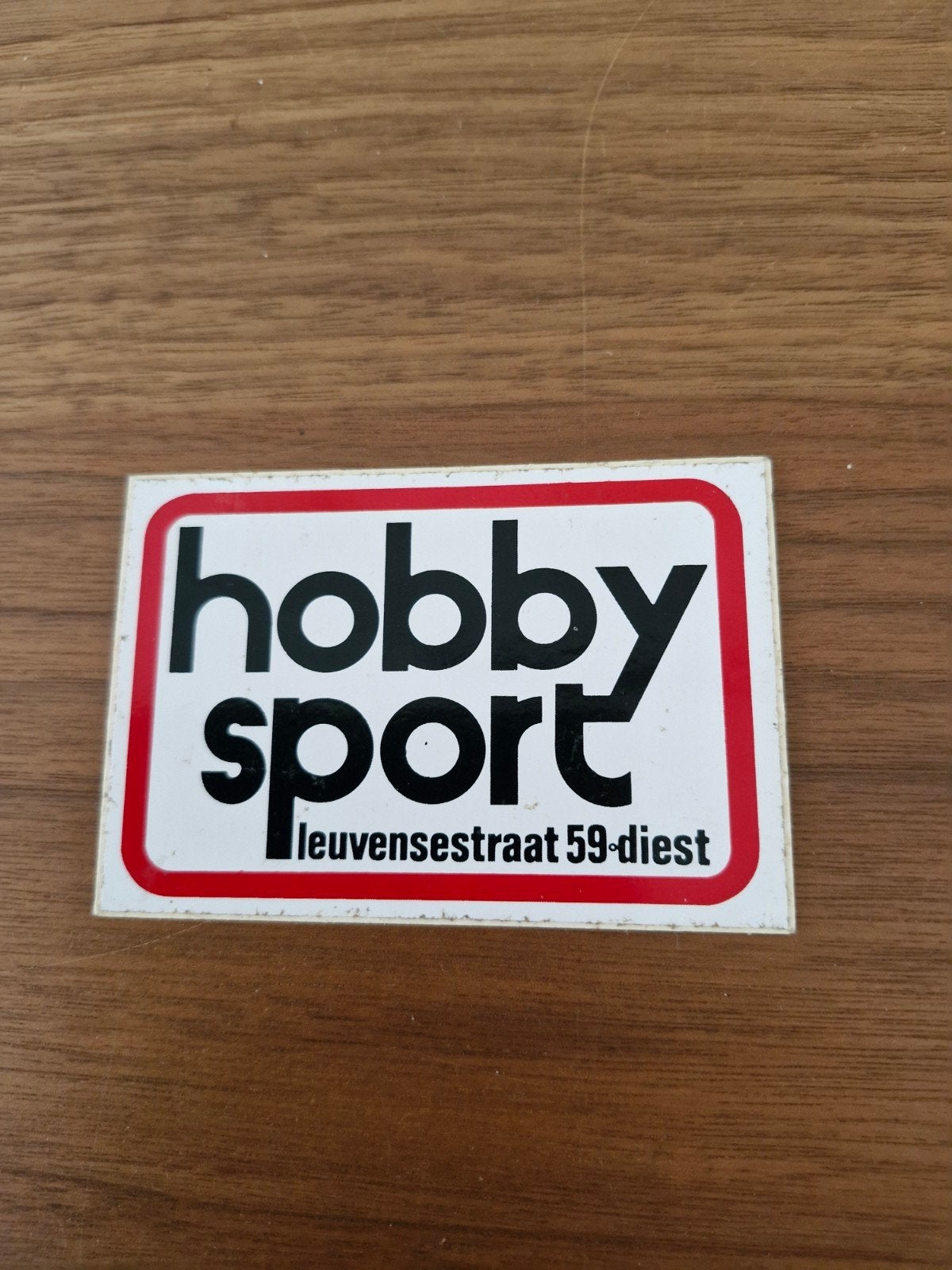 10701 Vintage Hobby Sport Sticker - Leuvense Straat 59 Diest, Ophalen of Verzenden, Gebruikt, Sport