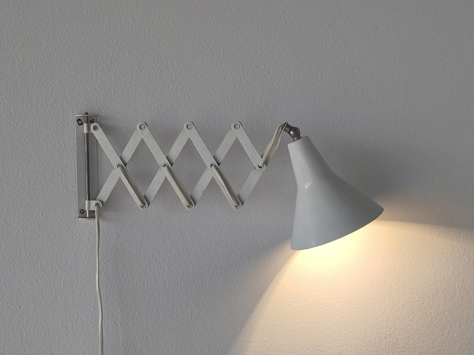 Vintage Anvia lamp Hoogervorst harmonica lampje wandlamp, Anvia, Gebruikt, ., Leeslamp