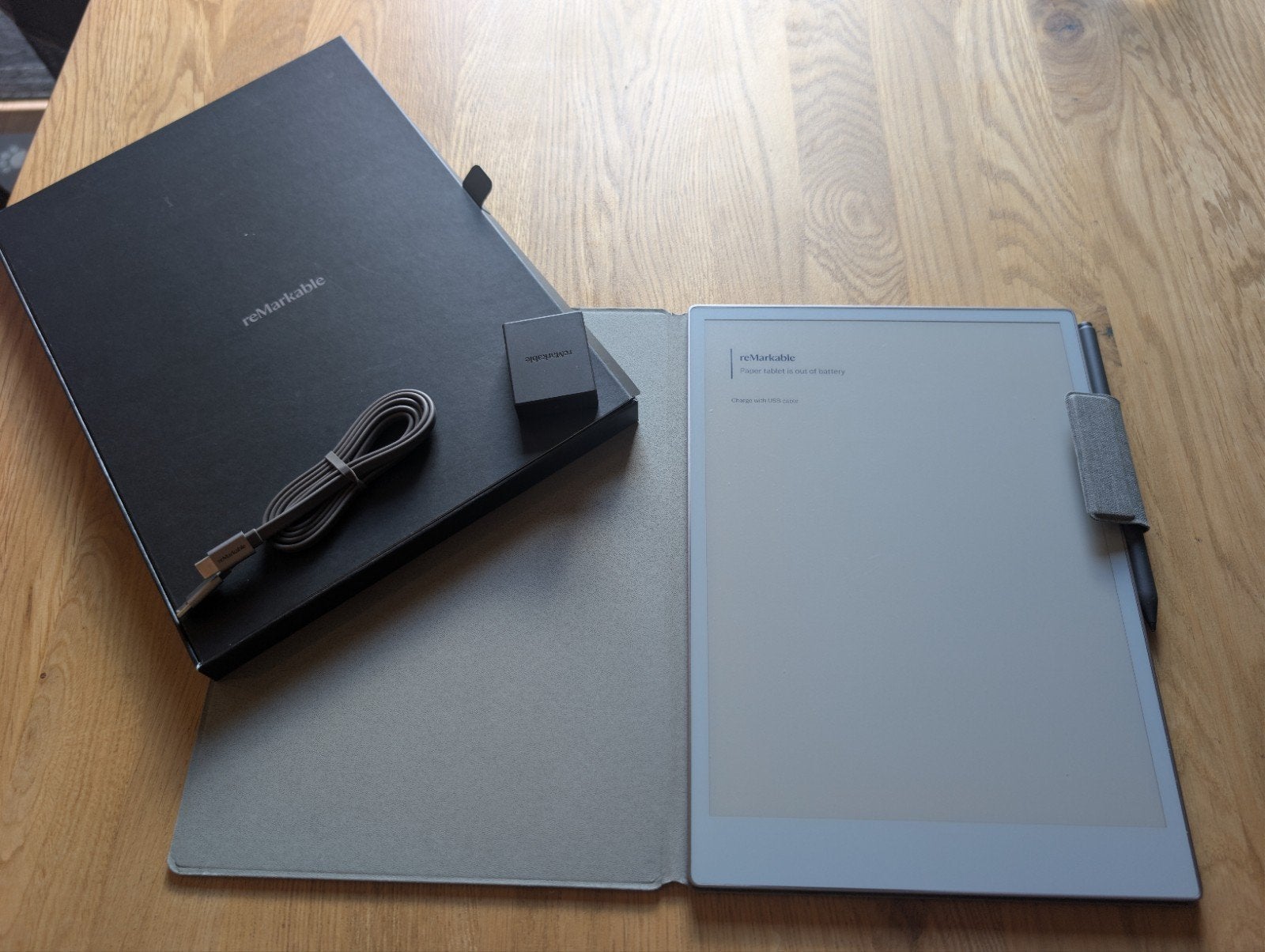 REMARKABLE Paper Pro + Marker Plus + Book Folio, ReMarkable, 8 GB, Ophalen of Verzenden, 10 inch of meer