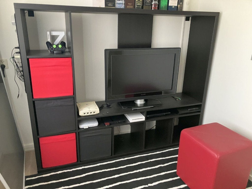 Lappland TV-kast zwart, Ophalen, 100 tot 150 cm, Zo goed als nieuw, 25 tot 50 cm