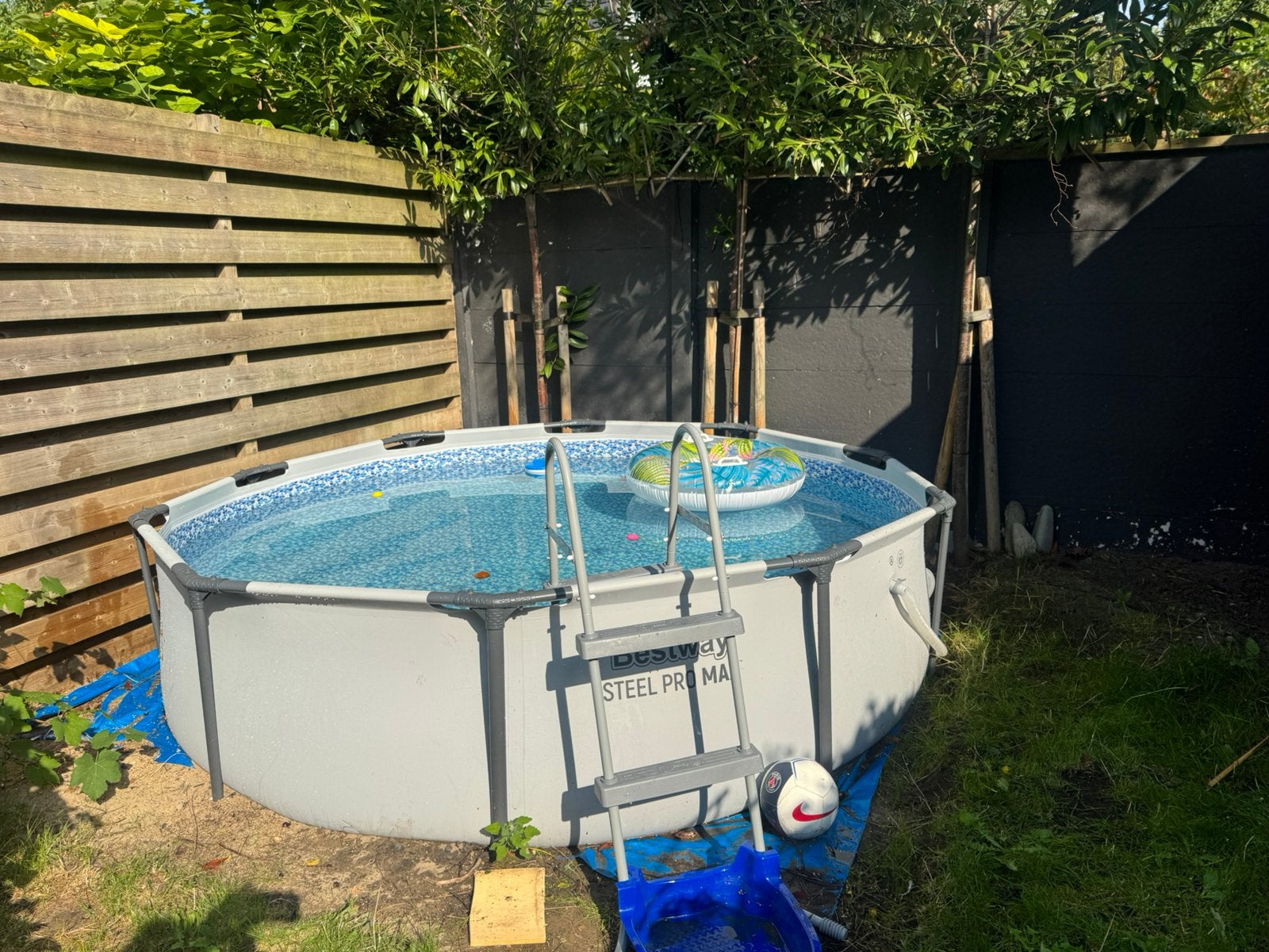 Mooi zwembad 3 meter incl schoonmaak en toebehoren, Tuin en Terras, Zwembaden, Ophalen, Minder dan 80 cm, Zo goed als nieuw, Opzetzwembad