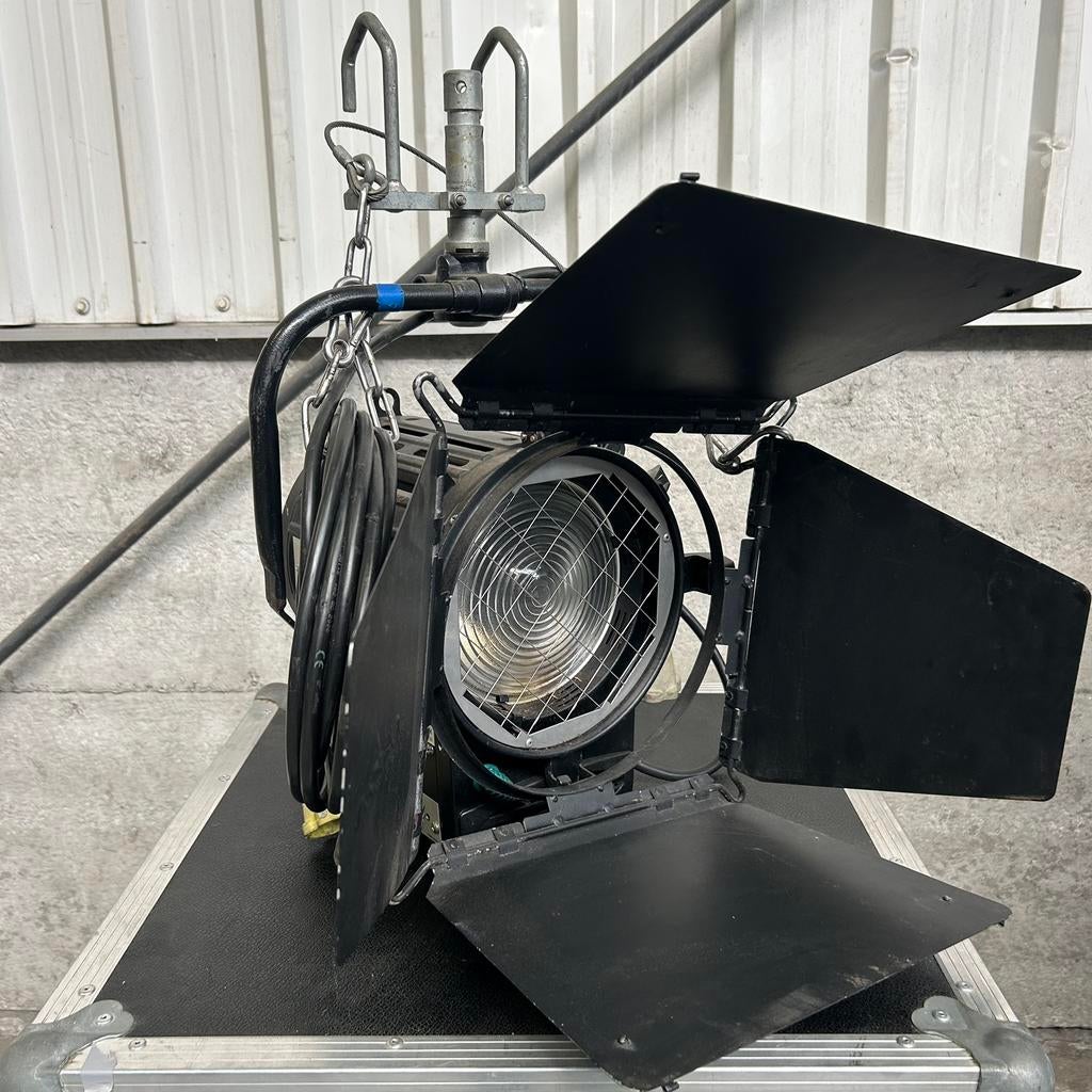 Studio 1K Fresnel – 1000W Theaterlamp – 14 stuks, Gebruikt, Ophalen of Verzenden, Strand Quartz, Strandweg 16