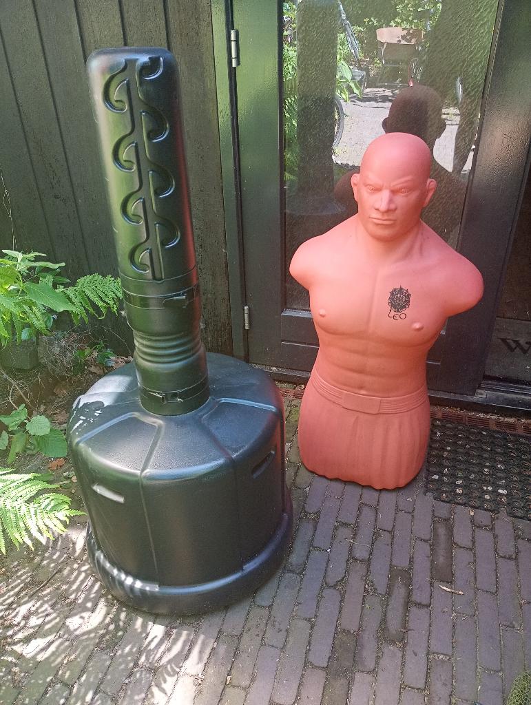 Boxpop, Ophalen, Zo goed als nieuw, Bokszak