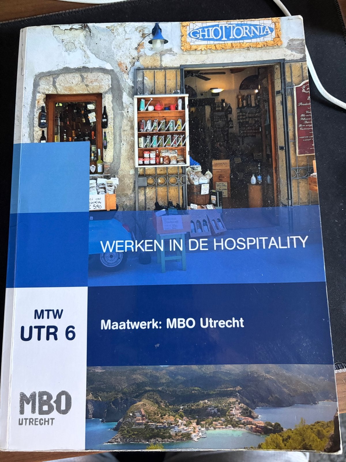 Complete set studieboeken Travel & Hospitality MBO Utrecht, Boeken, Ophalen of Verzenden, Gelezen, MBO